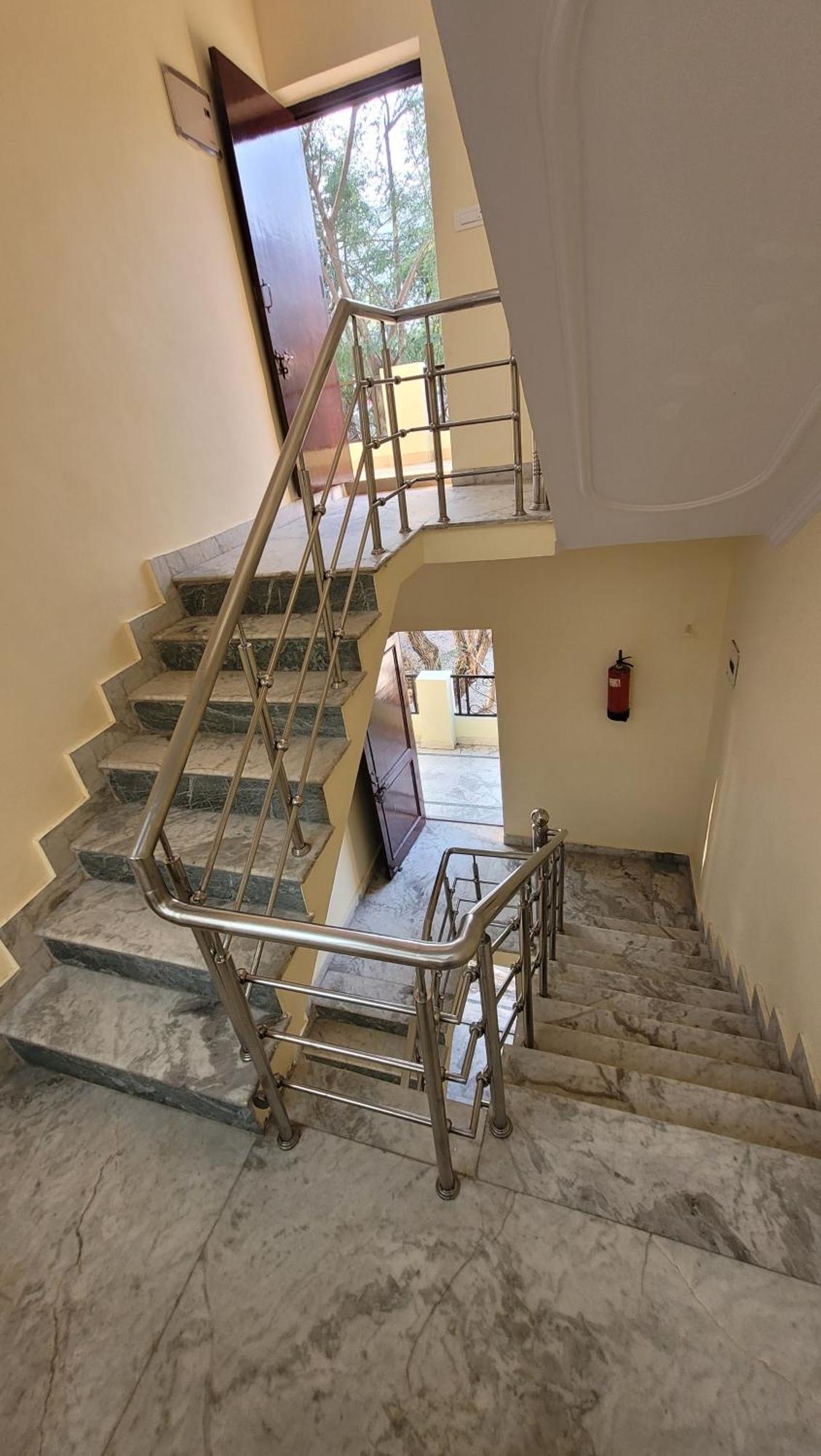 Hotel Keshav Nandan By The Shivaay Risikés Kültér fotó