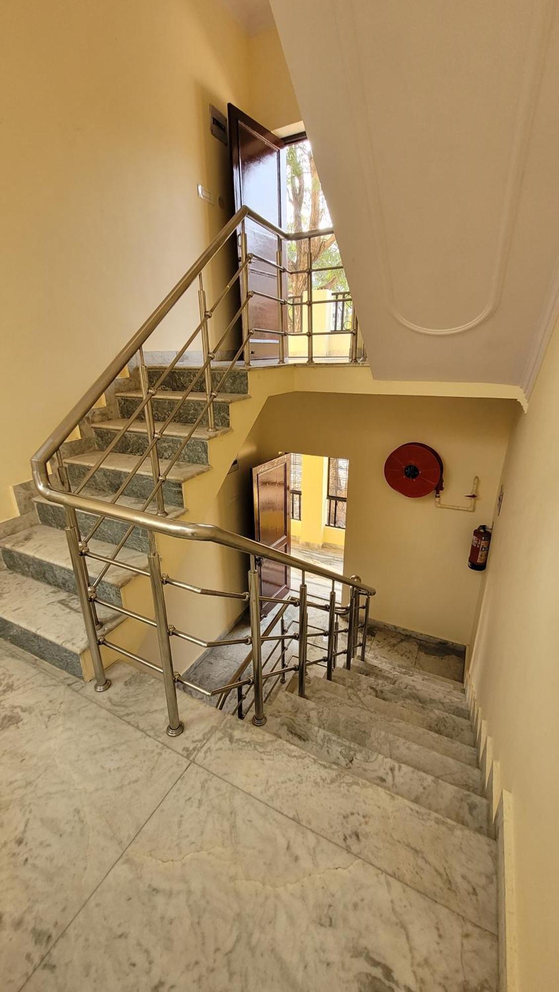 Hotel Keshav Nandan By The Shivaay Risikés Kültér fotó