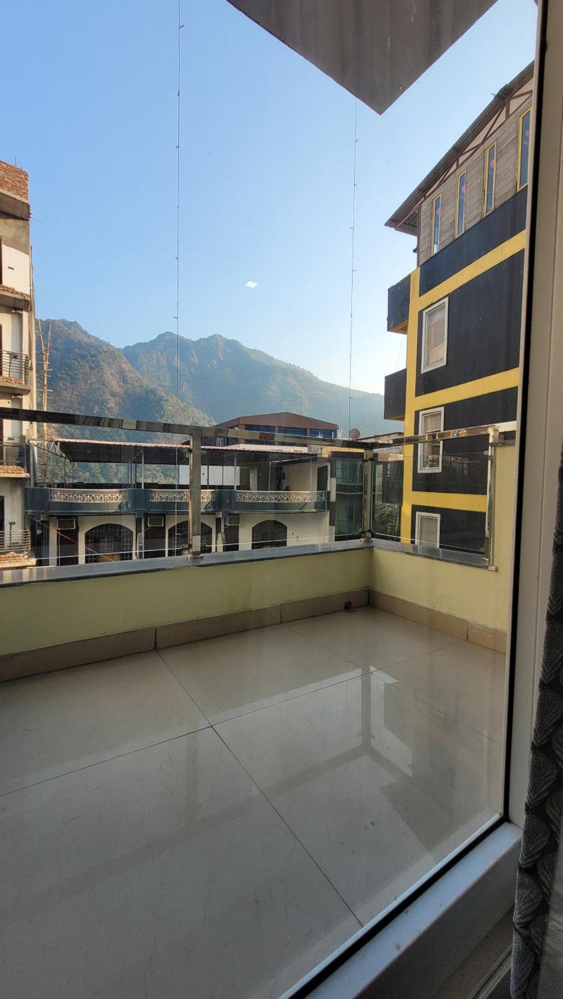Hotel Keshav Nandan By The Shivaay Risikés Kültér fotó